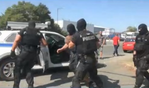 Мащабна полицейска акция в Бургас. Целта е противодействие на кражбите